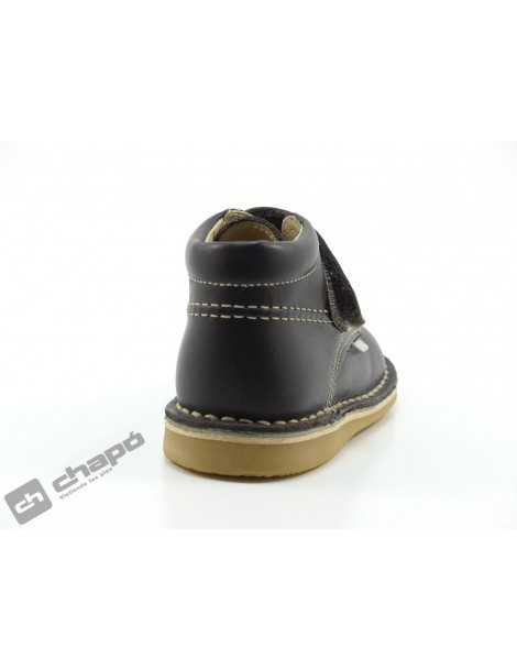 Pisacacas Marron Barry´s 703